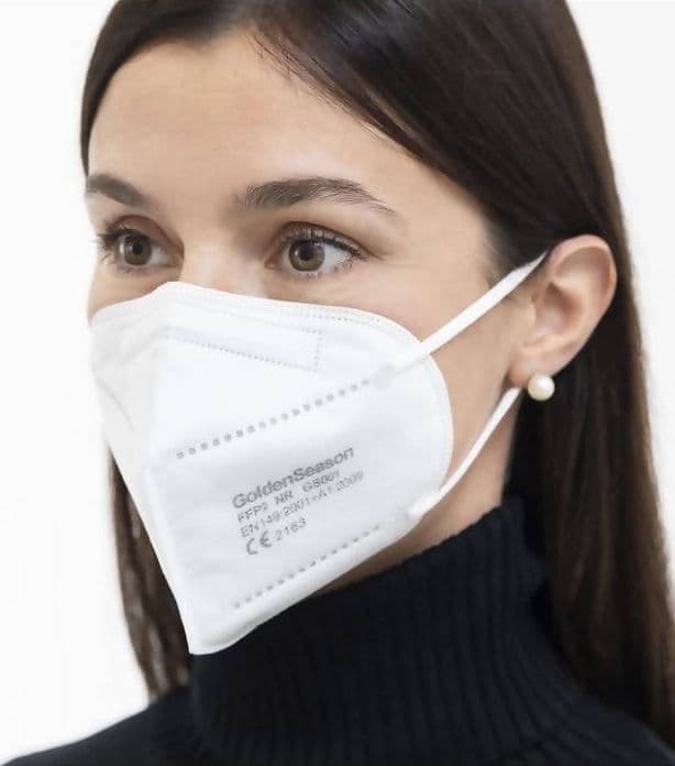 100x Mascherine Protettive FFP2 Certificate CE Mascherine Sigillate A Coppia - 10 Scatole da 10 | Capacità di filtraggio BFE ≥95% | particelle con diametro di 2,5 micron (PM2,5) 0,79 €/Cad. Golden Season in Mascherine a coppa Dresswork - Como, commercioVirtuoso.it
