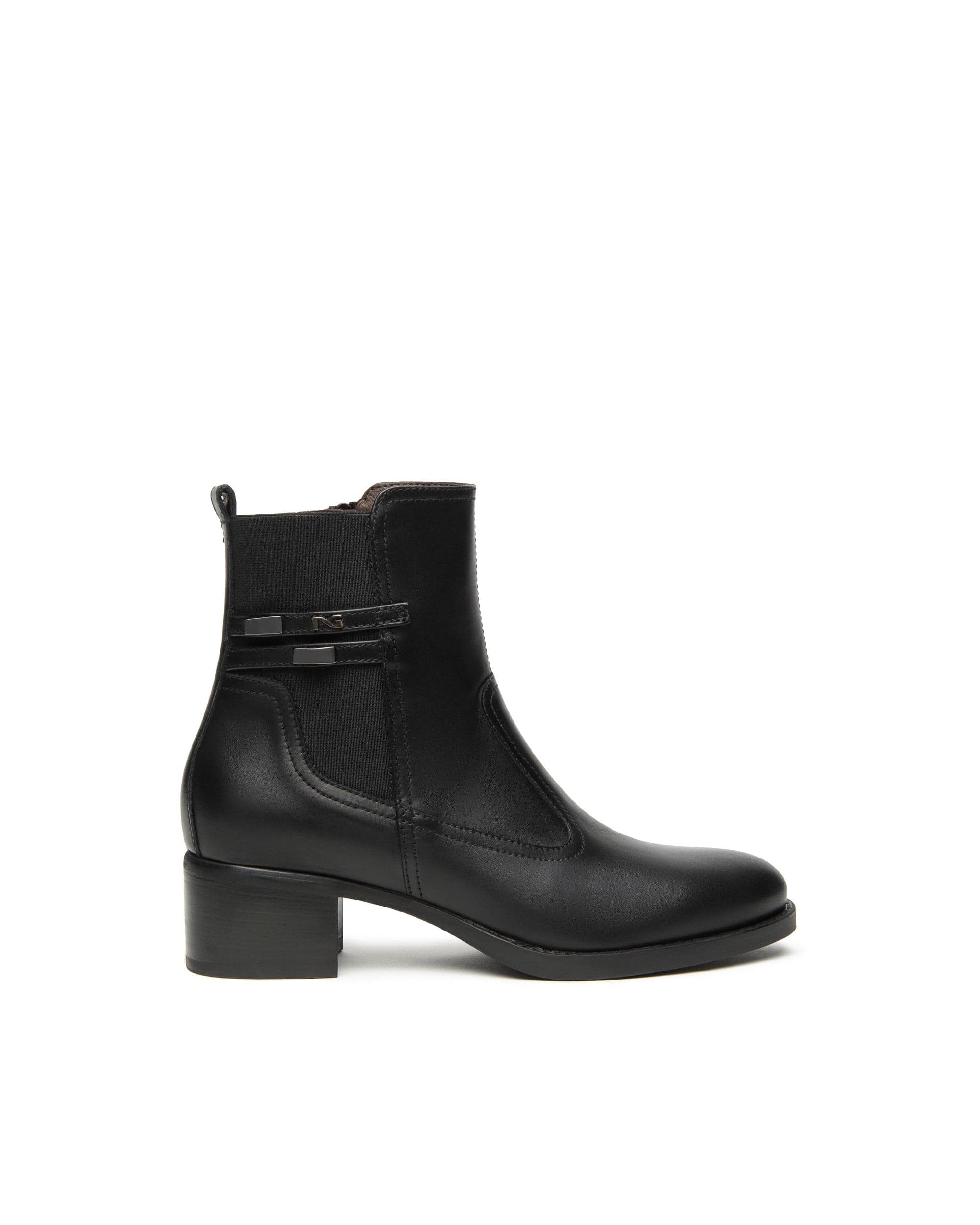 Nero Giardini stivaletti donna in pelle nero I513840D100 in Stivali Teresi Calzature - Marsala, commercioVirtuoso.it