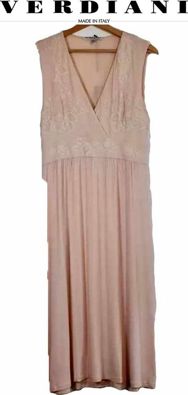 Elegante e Confortevole Camicia da notte disegni in rilievo Misura XS (38/40) VERDIANI tessuto Modal colore CIPRIA in Bluse e camicie La Bottega del Risparmio - Bari, commercioVirtuoso.it