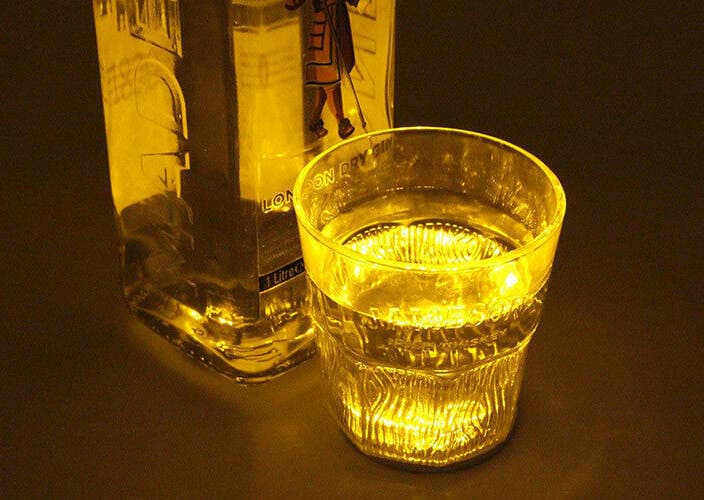 2-PZ-Luci-Led-Sotto-Bottiglia-Vino-Grappa-Sotto-Bicchiere-Colore-Giallo-Yellow-Luminoso-Per-Bar-Pub-Ledlux