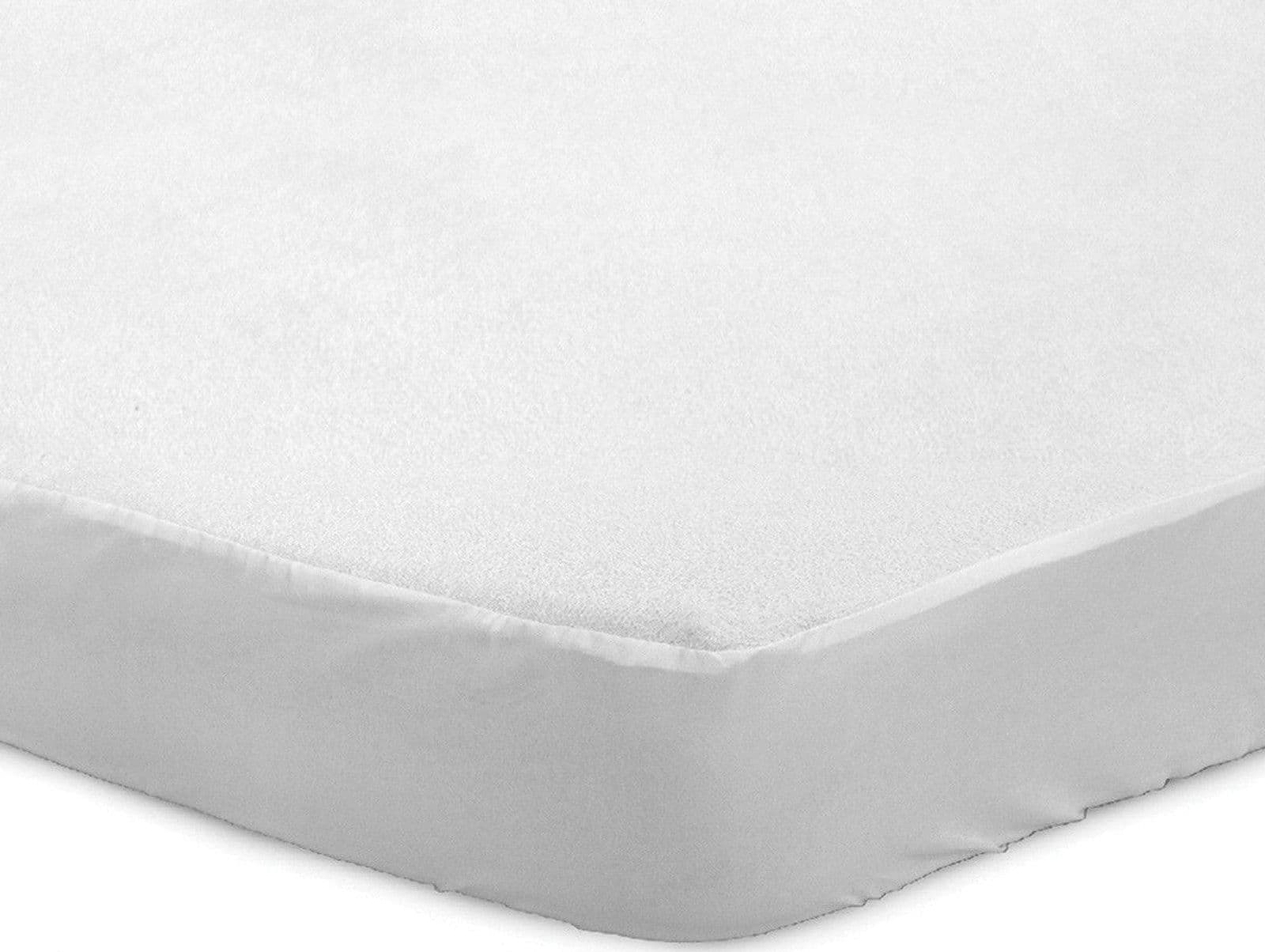 Coprimaterasso Lettino Impermeabile con angoli Salvapipì IRGE in Coprimaterassi e protezioni Collezione Casa - Trebisacce, commercioVirtuoso.it