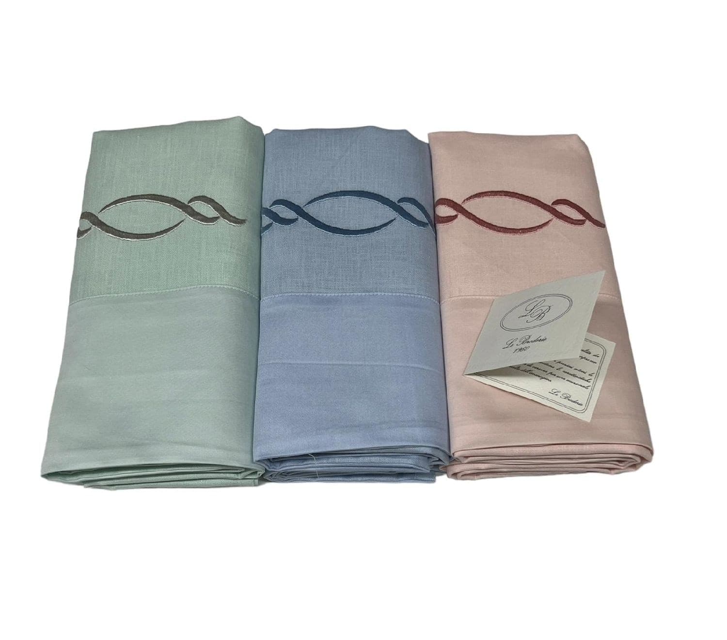 3 Asciugamani E 3 Ospiti Di Lino Ricamato Con Bordo Di Raso Art. Infinito Broderie Casa e cucina/Tessili per la casa/Biancheria da bagno/Asciugamani/Set di asciugamani Biancheria Arredo Home - Nola, Commerciovirtuoso.it