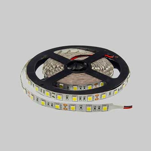 Strisce Led '5050' 12V - Ip20 - 6000K - Rotolo 5 Metri in Strisce LED BricoGo - Marano di Napoli, commercioVirtuoso.it