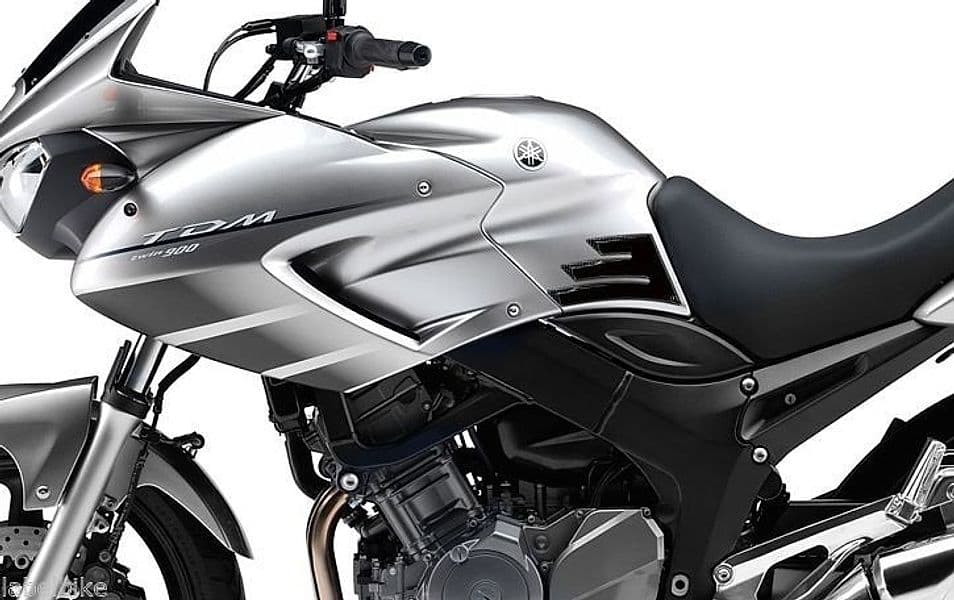 2 ADESIVI gel PROTEZIONI LATERALI SERBATOIO compatibili per MOTO YAMAHA TDM 900 in Paraserbatoio LabelBike - Bibbiano, commercioVirtuoso.it