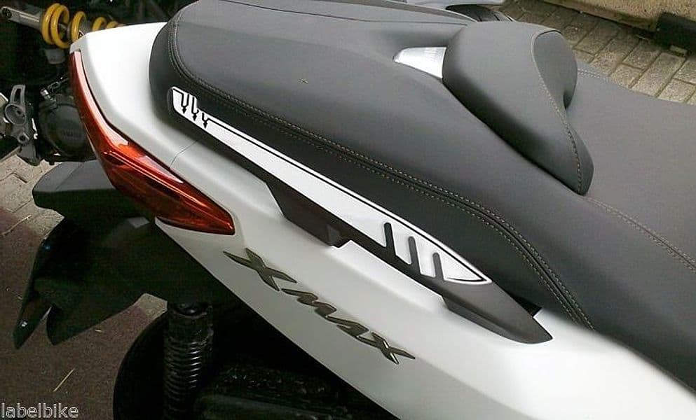 2 ADESIVI 3D gel PROTEZIONE MANIGLIE compatibili x YAMAHA XMAX 125-250 2014-2016 in Decalcomanie adesivi e magneti LabelBike - Bibbiano, commercioVirtuoso.it