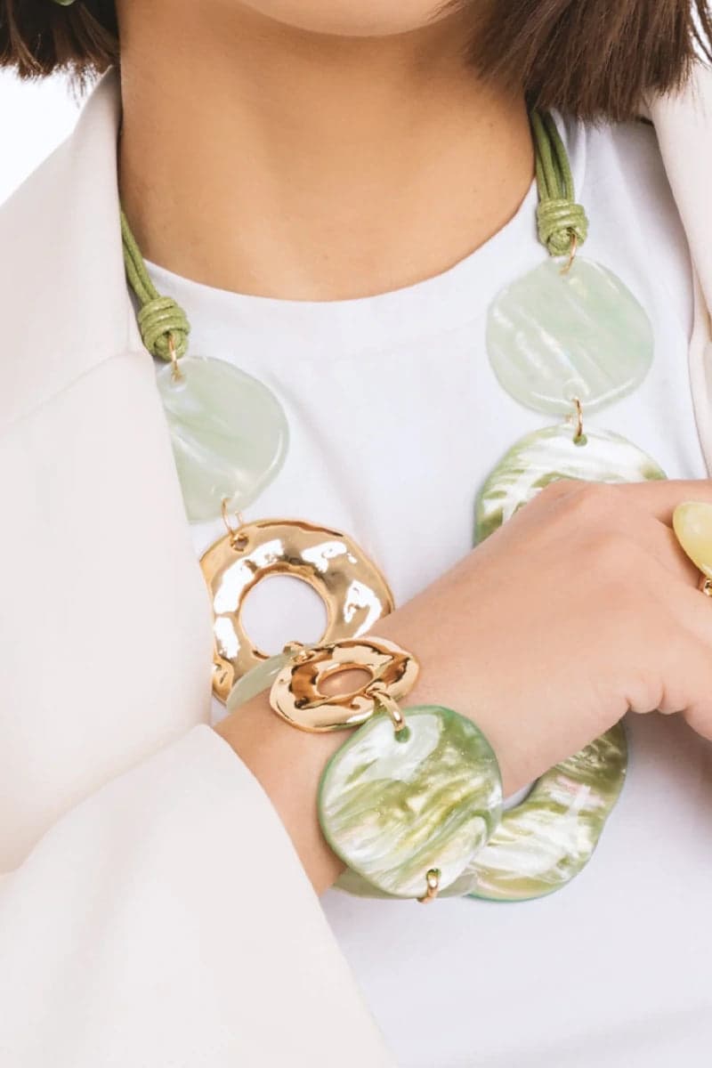 Bracciale a catena con inserti in acrilico | MYA ACCESSORIES in prodotto You Store - Messina, commercioVirtuoso.it