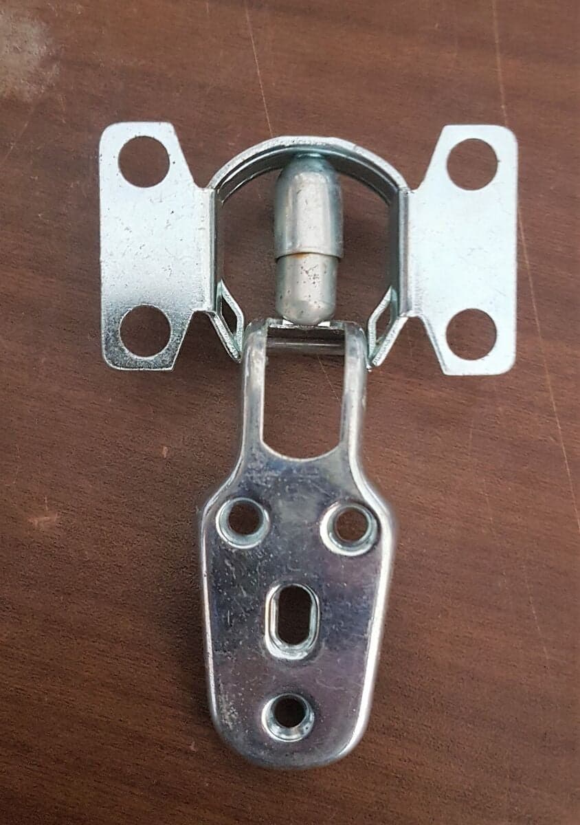 Cerniere A Molla Tipo Omega X Anta Mobile Cucina Armadi Collo Basso Pistone in Cardini Ebricowill - Palermo, commercioVirtuoso.it
