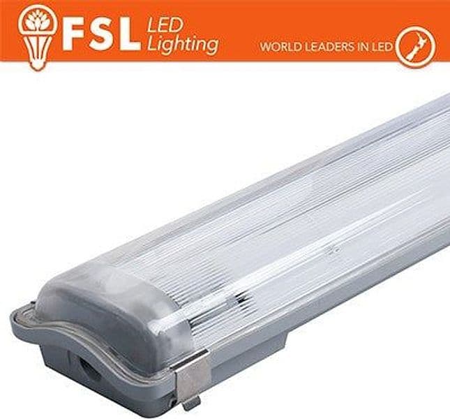 Plafoniera Stagna 2X36W Mt 1,2 T8 Ip65 in Plafoniere Ebricowill - Palermo, commercioVirtuoso.it