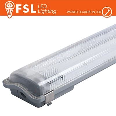 Plafoniera Stagna 2X36W Mt 1,2 T8 Ip65 in Plafoniere Ebricowill - Palermo, commercioVirtuoso.it