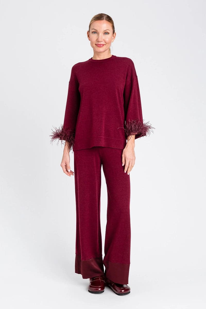 TWINSET | Maglia girocollo con polsini piume