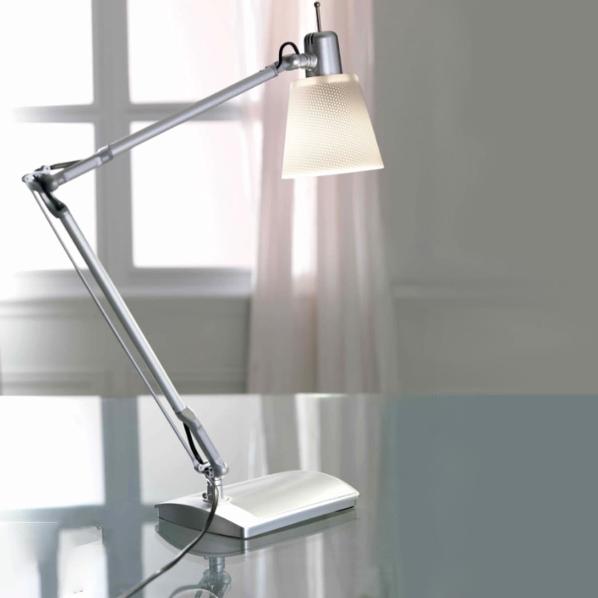 Abat-jour-Illuminando-LOLA-LU-E27-LED-lampada-scrivania-moderna-orientabile-metallo-bianco-arancione-alluminio-interno