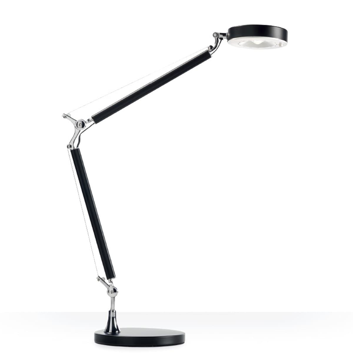 Abat-jour-moderno-Pan-International-ALTER-TAV00004-TAV00005-LED-metallo-lampada-tavolo