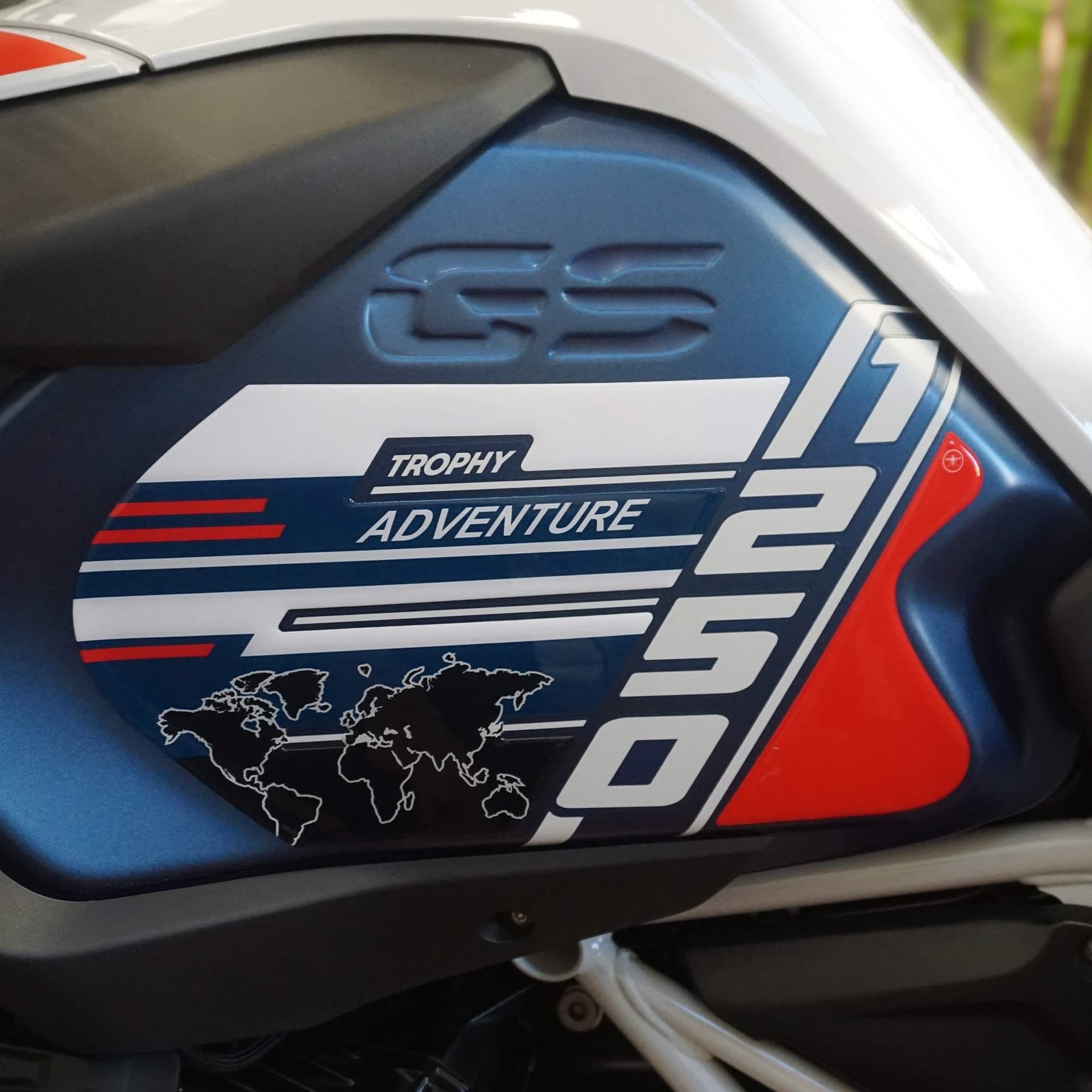 Adesivi-3D-Protezioni-Laterali-moto-compatibili-con-BMW-R-1250-GS-ADV-Trophy