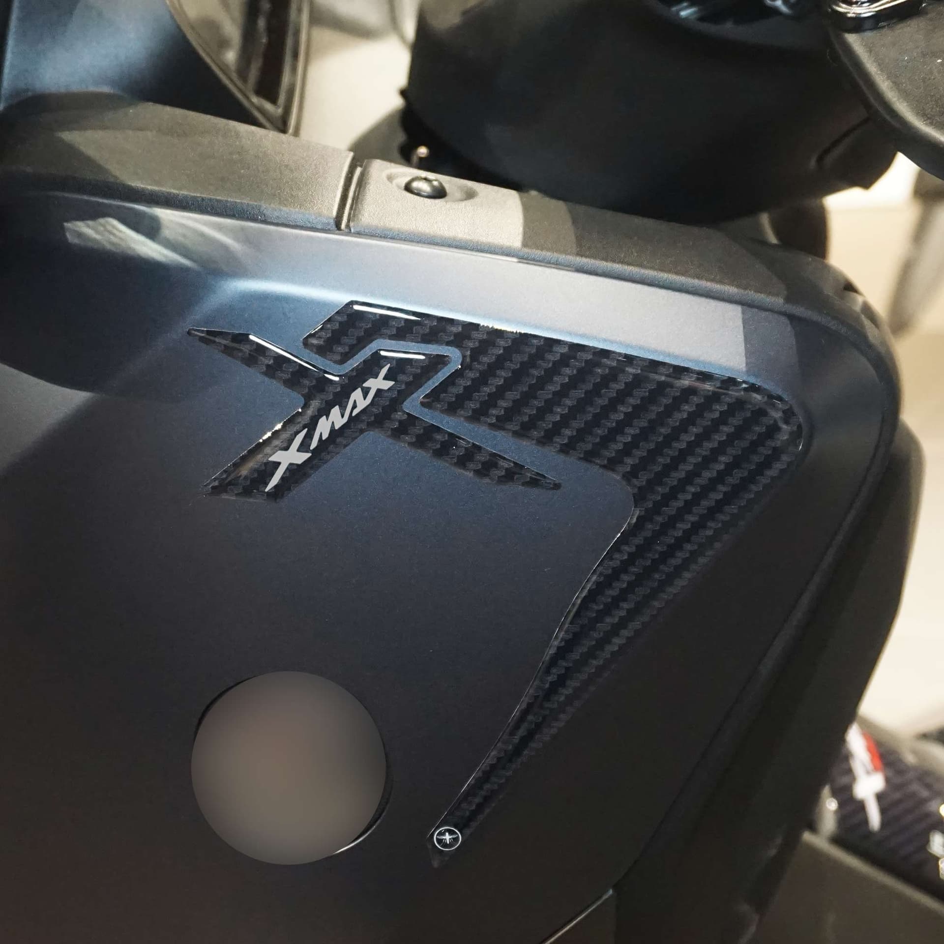 Adesivi-Protezione-Paraspigoli-scooter-compatibili-con-Yamaha-Xmax-125-300-2023