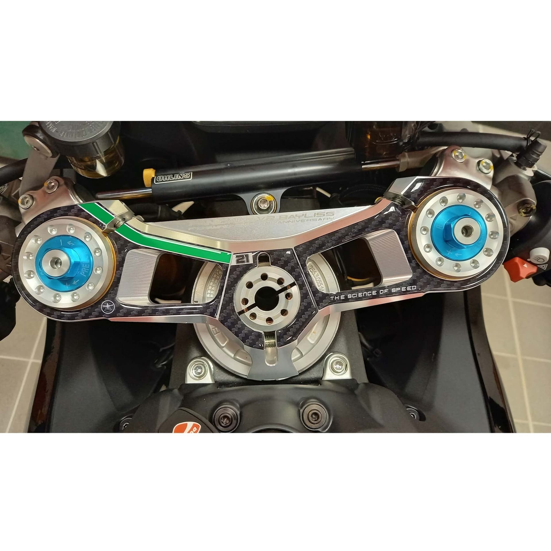 Adesivo-3D-Piastra-Forcella-Sterzo-compatibile-con-Ducati-Panigale-V2-Bayliss