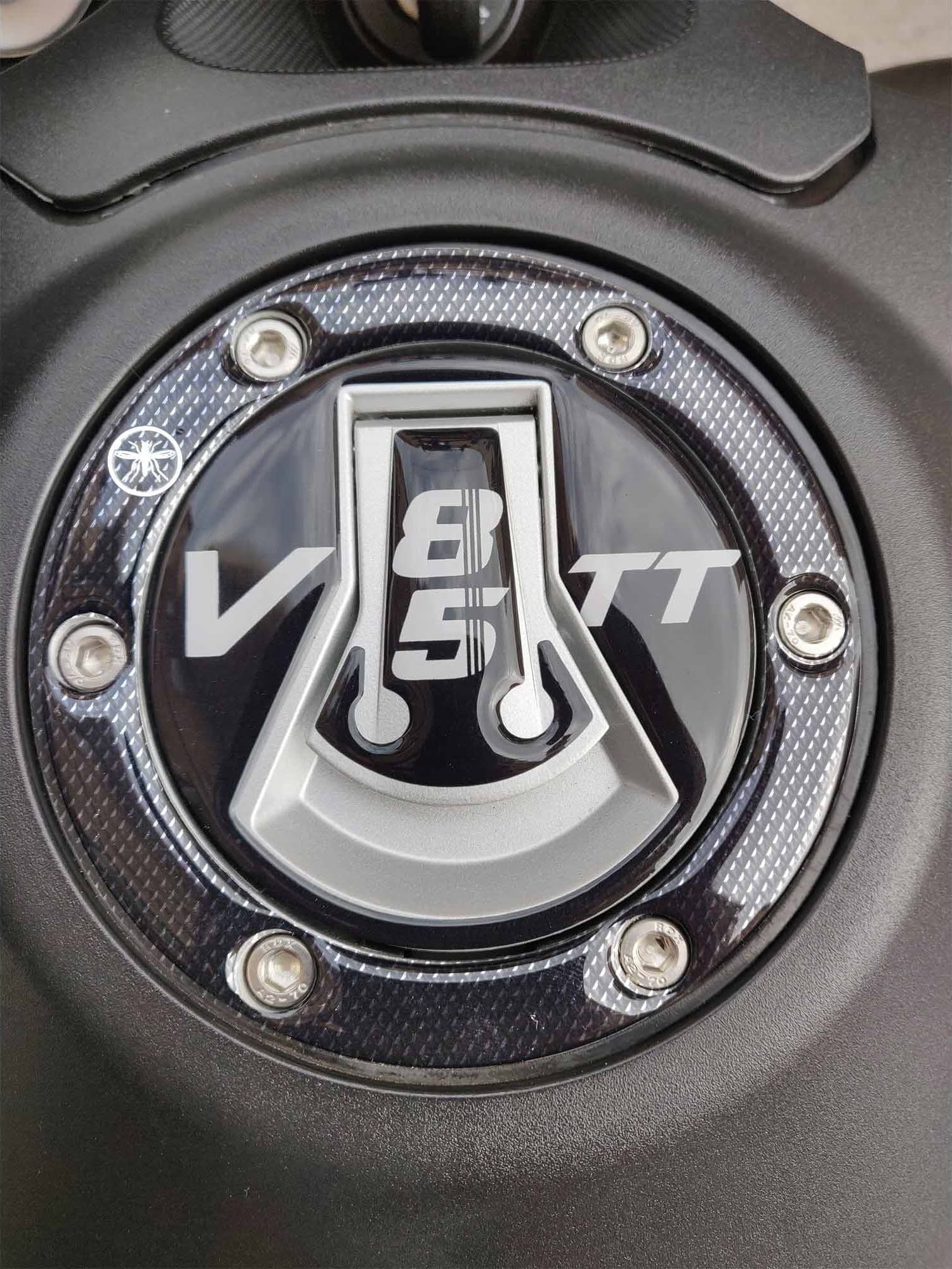 Adesivo-3D-Protezione-Tappo-Serbatoio-compatibile-con-Moto-Guzzi-V85TT-2019-2023