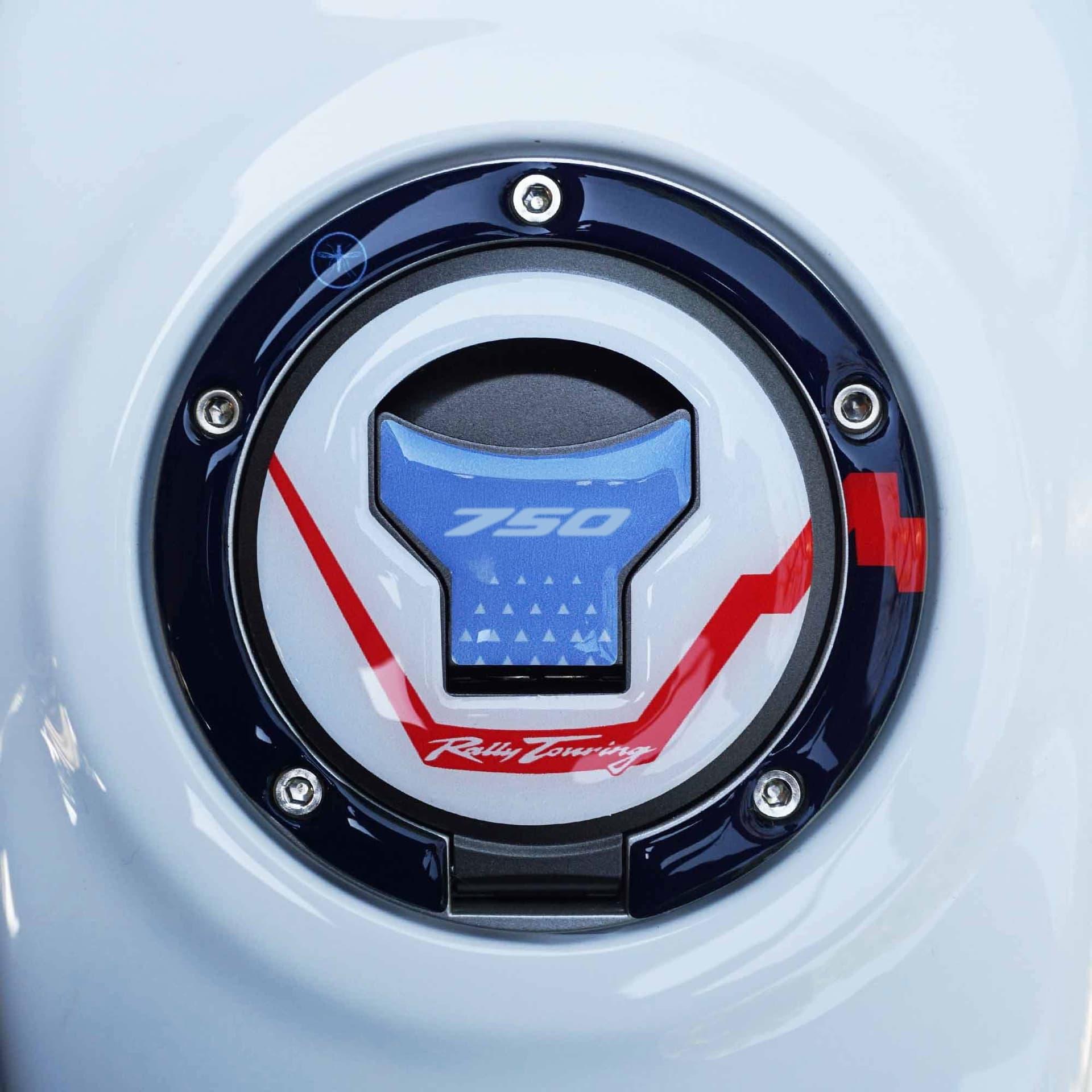 Adesivo-3D-protezione-tappo-serbatoio-moto-compatibile-con-Honda-Transalp-2023