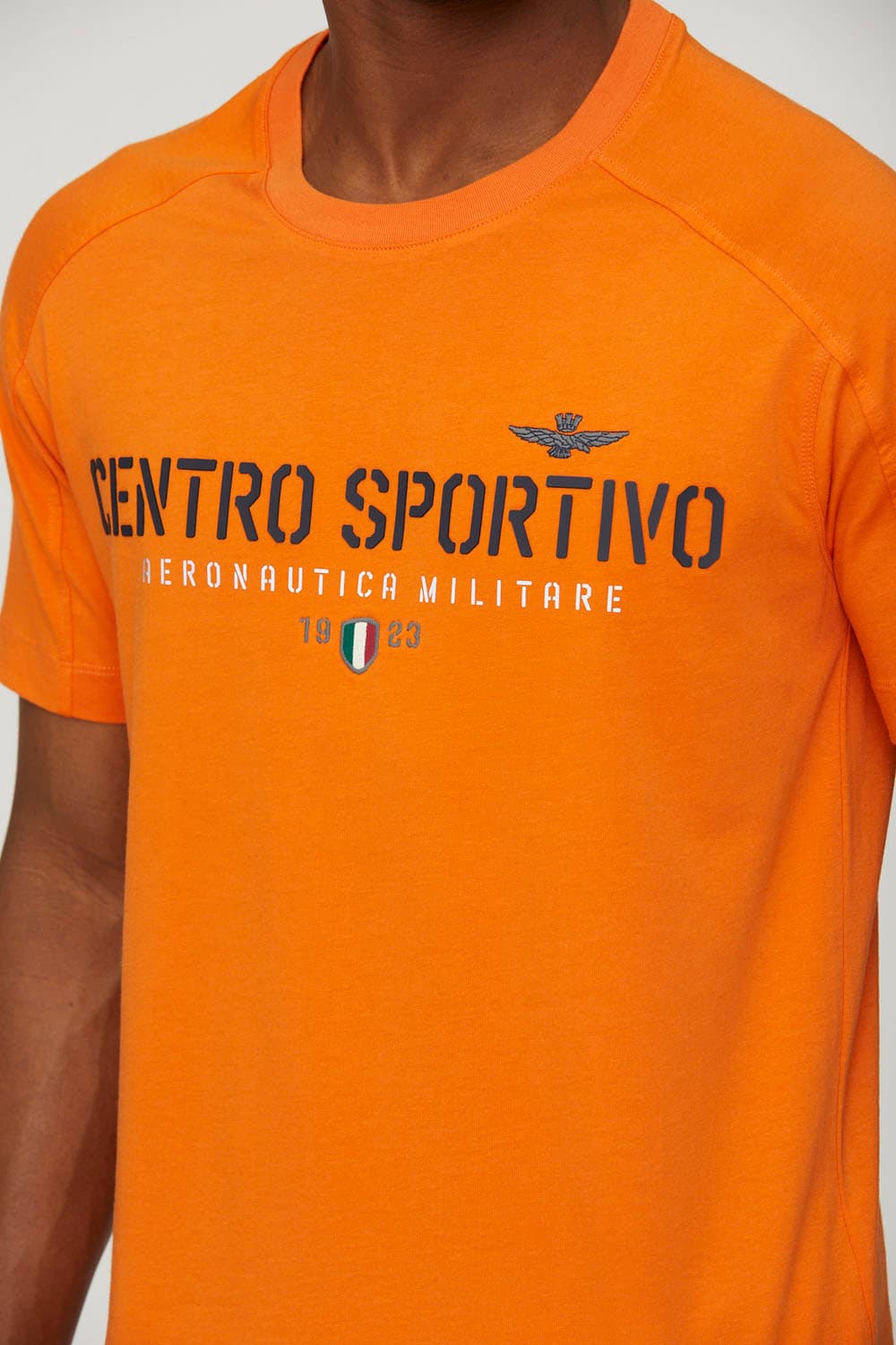 Aeronautica Militare T-shirt uomo manica corta CARROT ORANGE in Polo Broadway Red - Barletta, commercioVirtuoso.it
