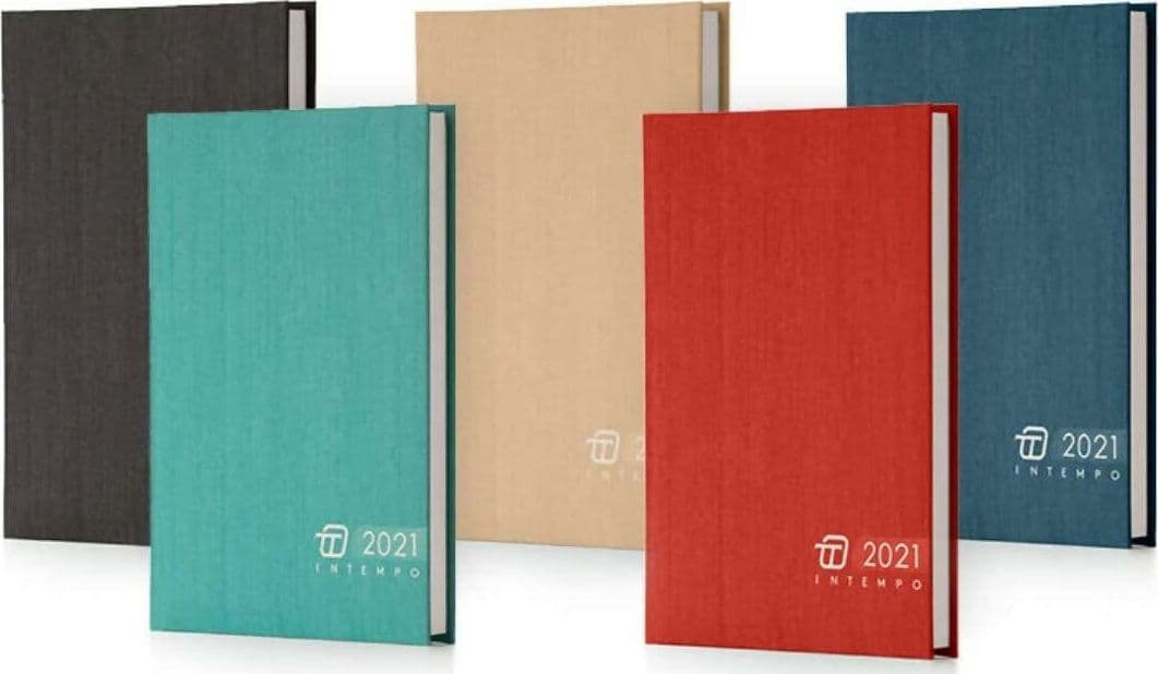 Agenda Giornaliera 15x21 Charlie Intempo Vari Colori 7136 Ch in Diari per appuntamenti e agende Cartoleria Deja Vu - Crotone, commercioVirtuoso.it