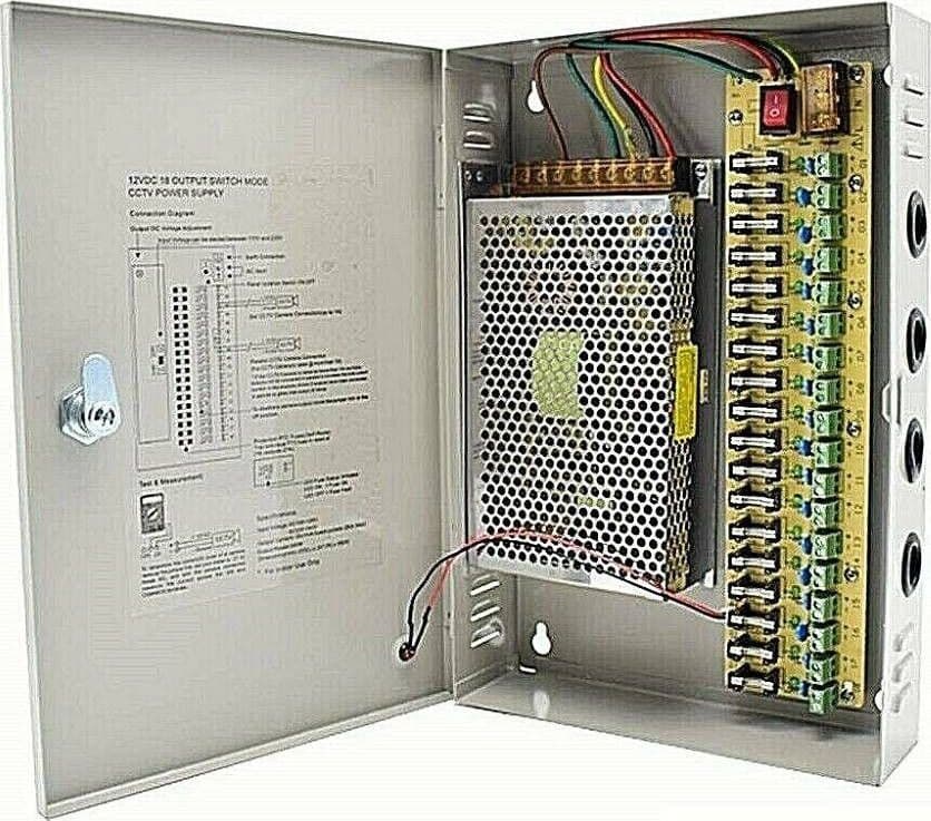 Alimentatore Quadro Di Alimentazione 12 Volt 18 Canali Centralina 30a 220vdc Casa, arredamento e bricolage > Illuminazione da interno > LED e Trasformatori Trade Shop italia - Napoli, Commerciovirtuoso.it