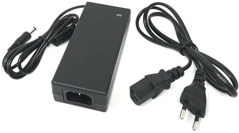 Alimentatore Trasformatore Per Telecamera 12v 3a 36 Watt Universale Universo in Adattatori da viaggio GloriaShopOnline - San Prisco, commercioVirtuoso.it