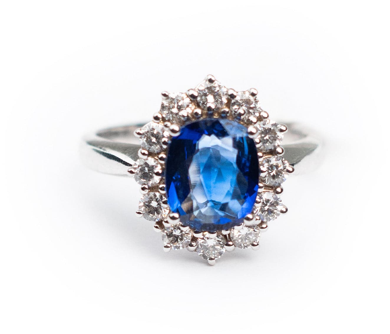 Anello donna CREAZIONI CAMELI MDG27 in Anelli Gioielleria Cameli - Monte Urano, commercioVirtuoso.it