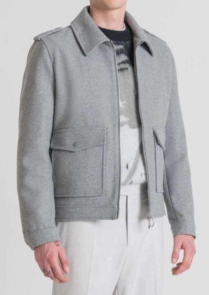 Antony Morato Cappotto Corto Uomo Regular Fit Ai24 Grigio Chiaro Giacca Casual Invernale Lana E Cashmere Moda/Uomo/Abbigliamento/Giacche e cappotti/Cappotti Kanal 32 - Santa Maria di Licodia, Commerciovirtuoso.it