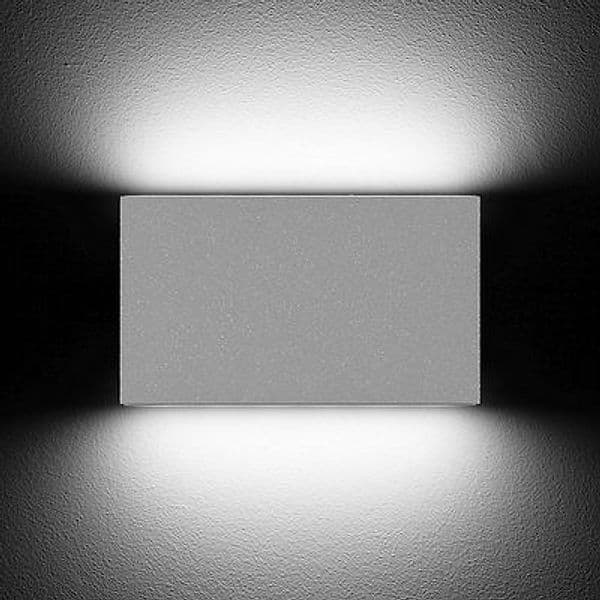 Apparecchio da esterni per installazione a parete Ares Heavy Metal Spot 2 in Lampade da parete Brilla Luce - Sarzana, commercioVirtuoso.it
