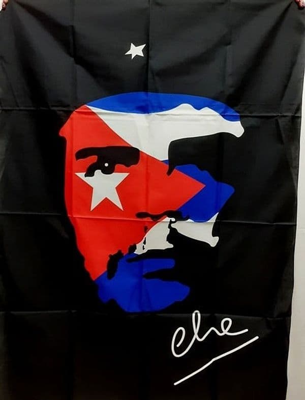 Bandiera Che Guevara Nera Verticale 100 X 150cm Bandiera Verticale Sport e tempo libero/Fan Shop/Patio prato e giardino/Bandiere per esterno Il Distintivo - Pesaro, Commerciovirtuoso.it