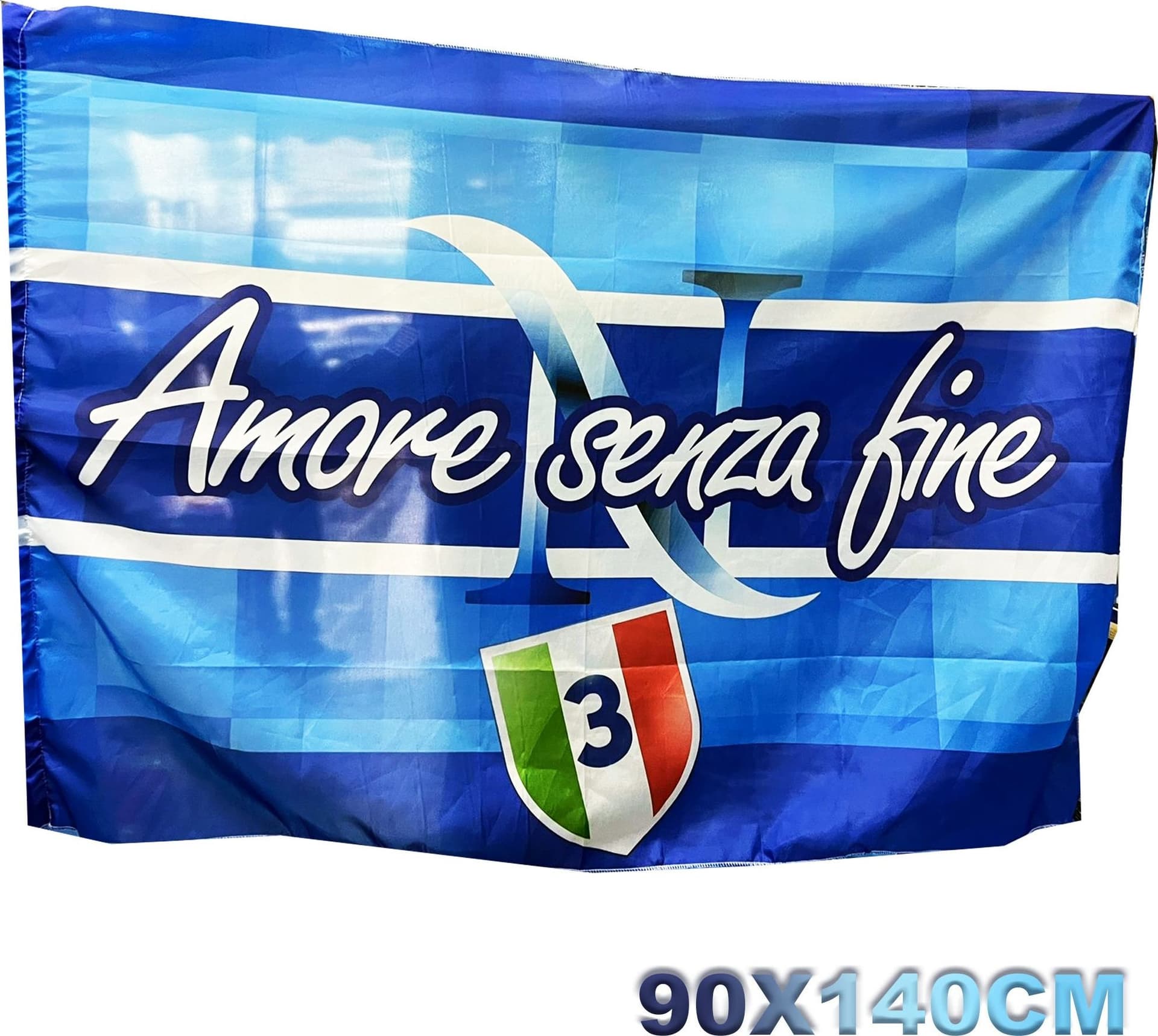 Bandiera Forza Napoli Festa 3 Scudetto Amore Senza Fine Campione 90x140cm Sport e tempo libero/Fan Shop/Calcio/Bandiere e gagliardetti Trade Shop italia - Napoli, Commerciovirtuoso.it