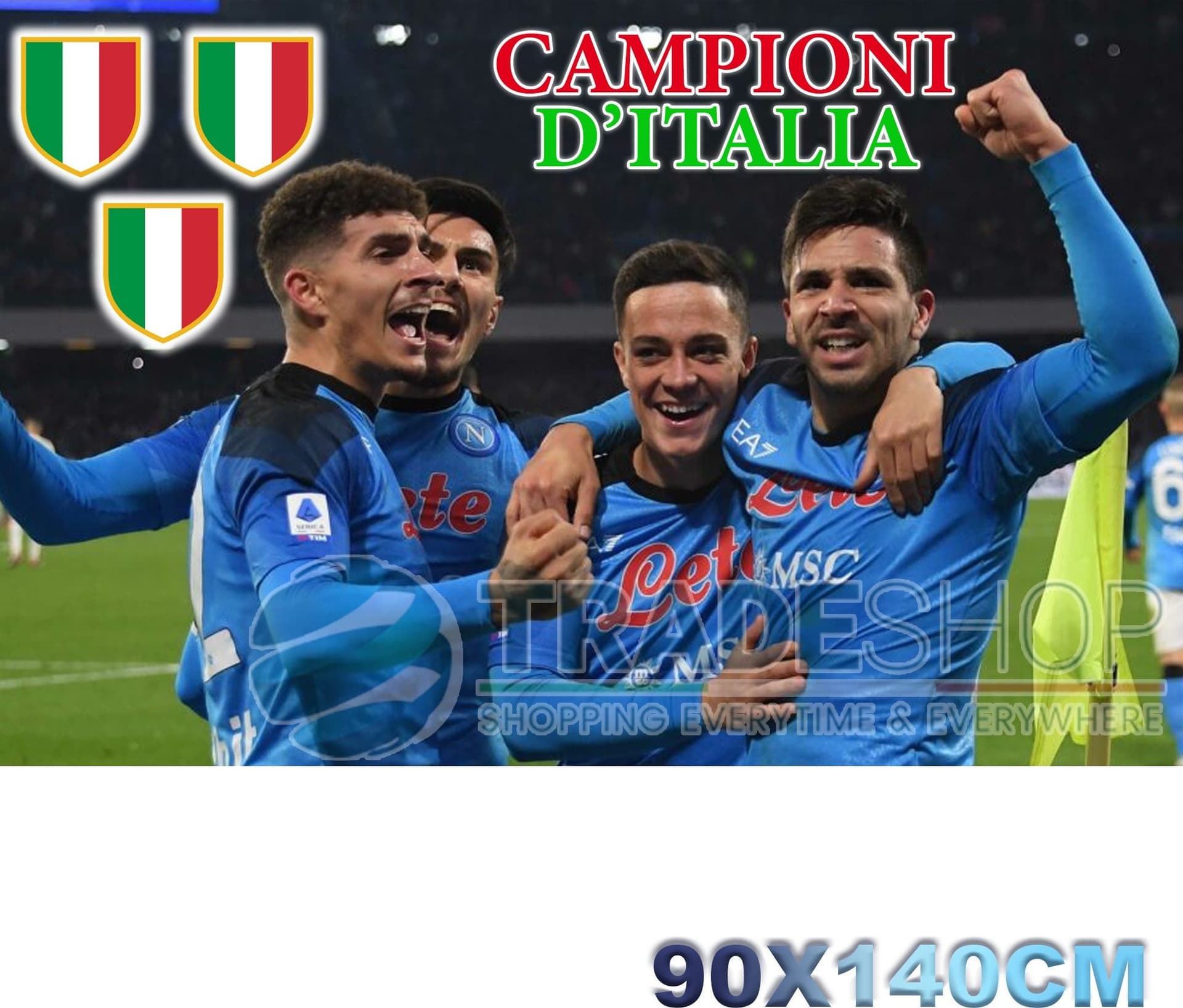 Bandiera Napoli Festa 3 Terzo Scudetto Campioni D'italia Con Calciatori 90x140cm Sport e tempo libero/Fan Shop/Calcio/Bandiere e gagliardetti Trade Shop italia - Napoli, Commerciovirtuoso.it