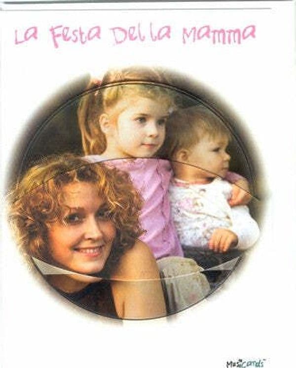 Biglietto d’auguri con cd per la festa della mamma Cancelleria e prodotti per ufficio/Carta blocchi e quaderni/Biglietti e cartoncini/Biglietti di auguri Scontolo.net - Potenza, Commerciovirtuoso.it