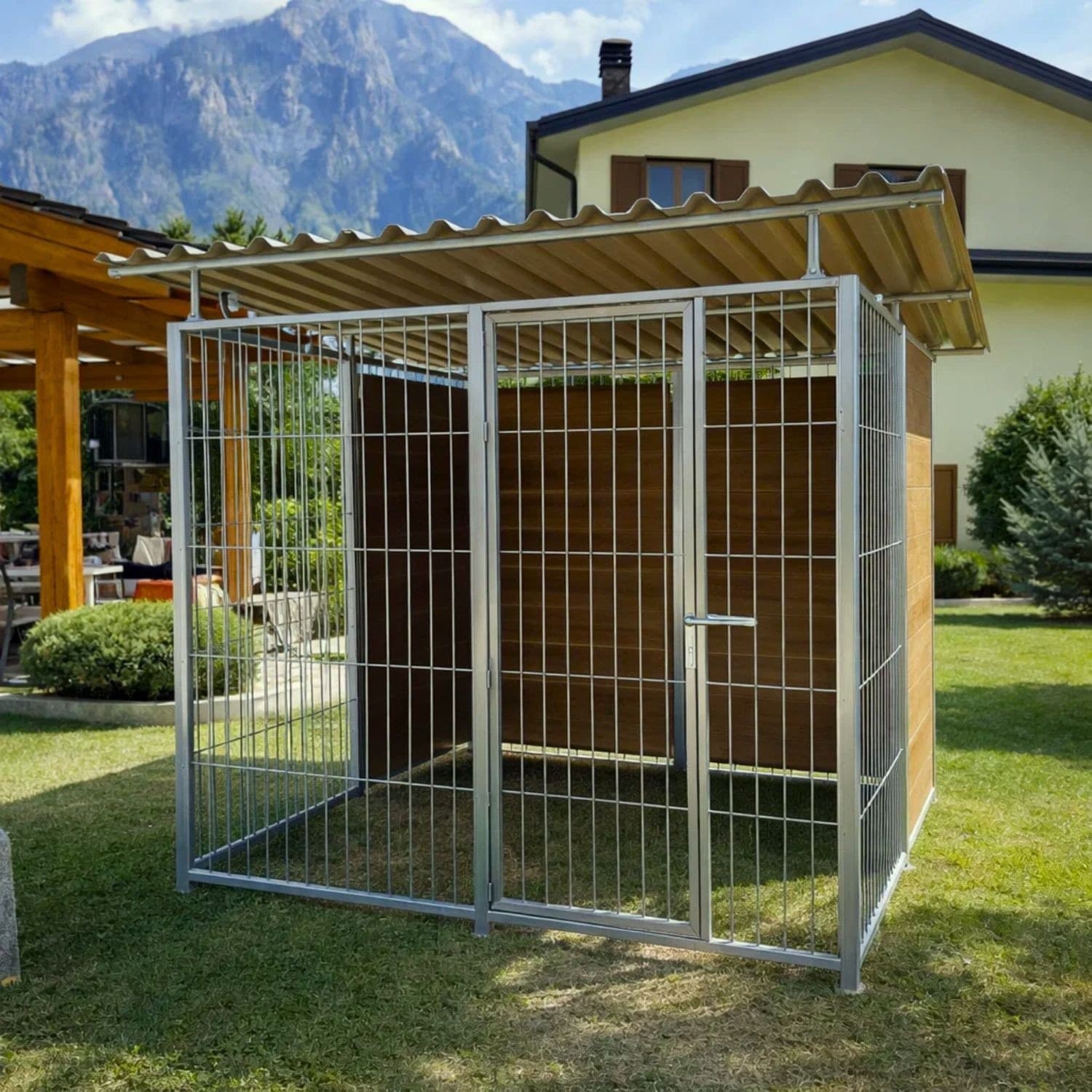 Box per Cani da Esterno Coperto e Retro in Legno Zincatura a Caldo da 200x300xh180 Cm Prodotti per animali domestici/Cani/Cucce gabbiette e recinzioni/Recinti da esterno Ogomondo - Martina Franca, Commerciovirtuoso.it