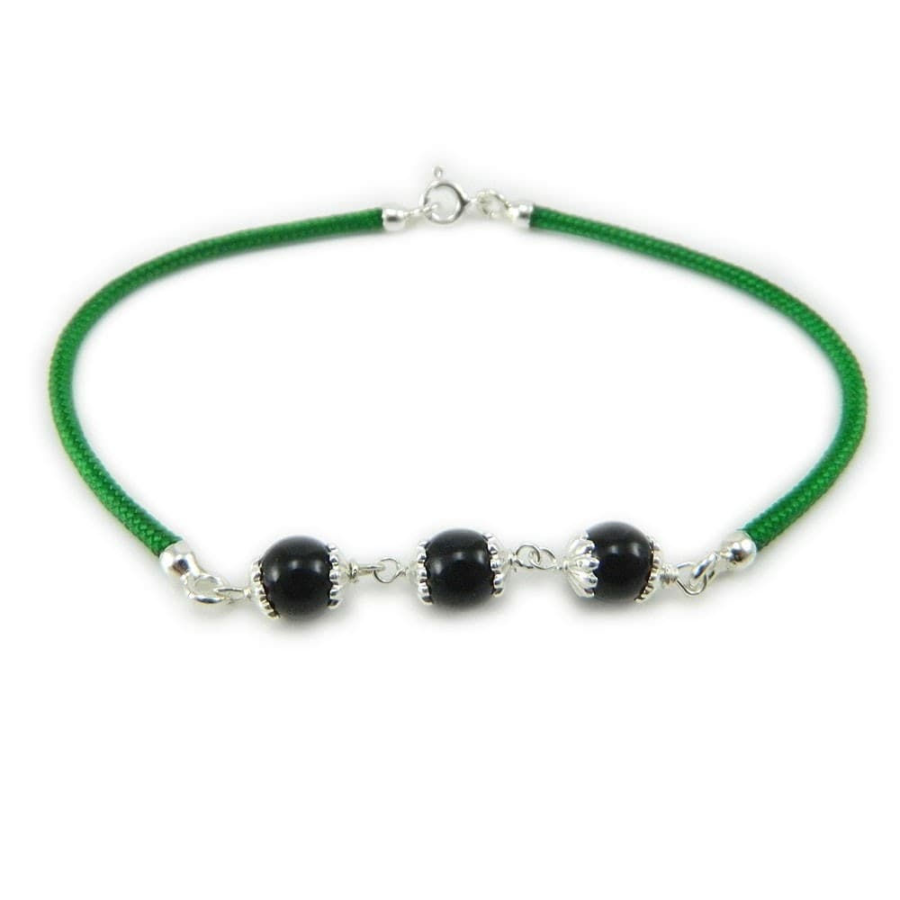 Su Coccu bracciale verde portafortuna artigianato sardo 3 sfere onice e argento 925 Gioiello Sardegna in Bracciali Gioielleria Saba - Dolianova, commercioVirtuoso.it