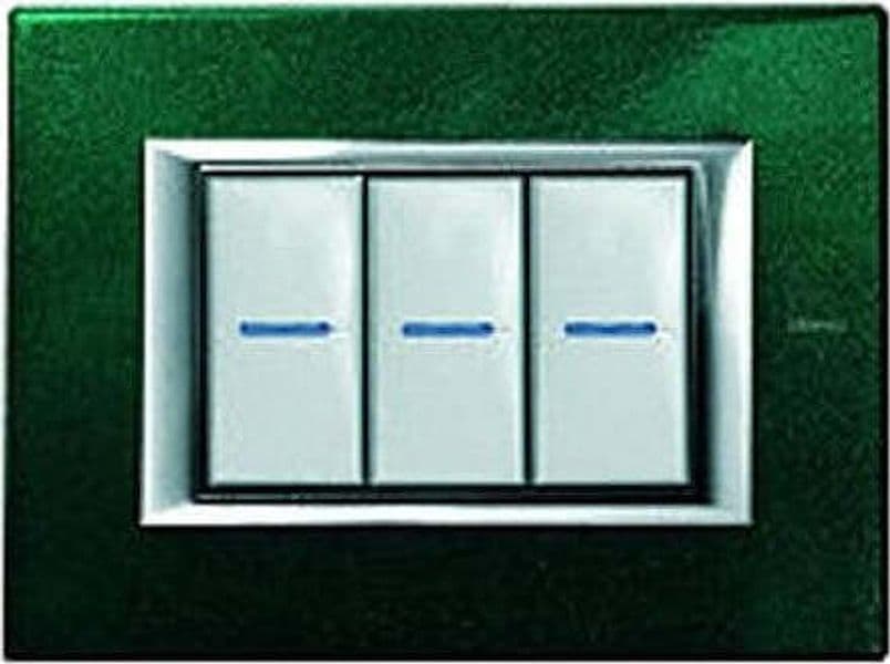 BTICINO---AXOLUTE-PLACCA-3P-VERDE-SEVRES-HA4803VS