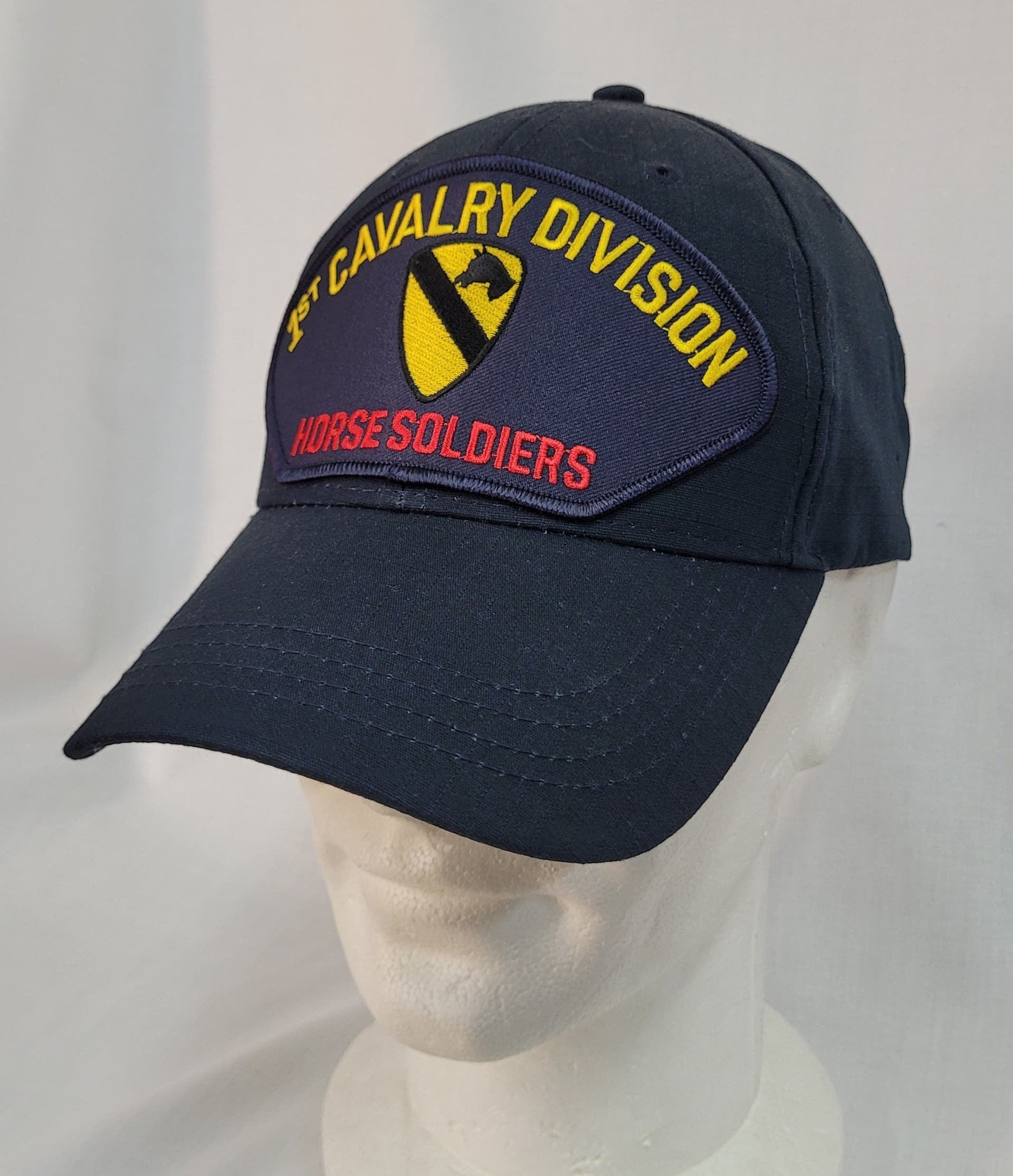 Cappello Uomo 1st Cavalry Division Vietnam in Cotone Con Frontino Moda/Uomo/Accessori/Cappelli e cappellini/Cappellini da baseball Il Distintivo - Pesaro, Commerciovirtuoso.it