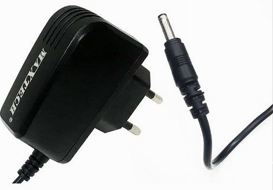 Caricabatterie Compatto Fast Charger Dc 2.5 Mm 5volt-2000ma 10watt Maxtech Ca-s002 Caricabatteria Trade Shop italia - Napoli, Commerciovirtuoso.it