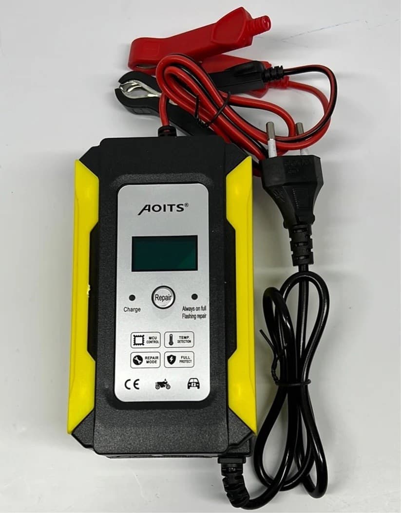 Caricabatterie-per-batterie-al-piombo-10A-12Volt-AOITS-DISPLAY-CON-PINZE-IT-1022