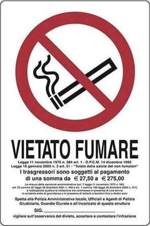 CARTELLO-IN-PLASTICA-VIETATO-FUMARE-CON-LEGGE-300X200MM
