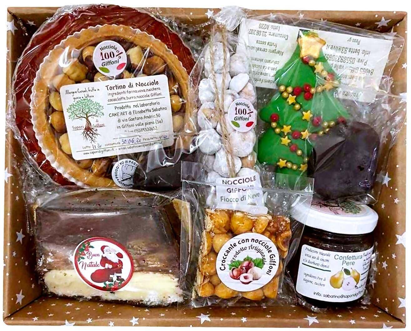 Cesto Natalizio Prodotti dipici Campani 1 tortino alle nocciole gr.140 + 1 Busta di Nocciole fiocco di neve, gr.80 +1 Biscotto Decorato +1 Croccante alle nocciole gr.35 + 1 Torrone morbido marron glacè +1 Torrone fondente, gr.25 +1 Confettura Omaggio in Cesti regalo con pane e prodotti da forno Betta Cake Art - Giffoni Valle Piana, commercioVirtuoso.it
