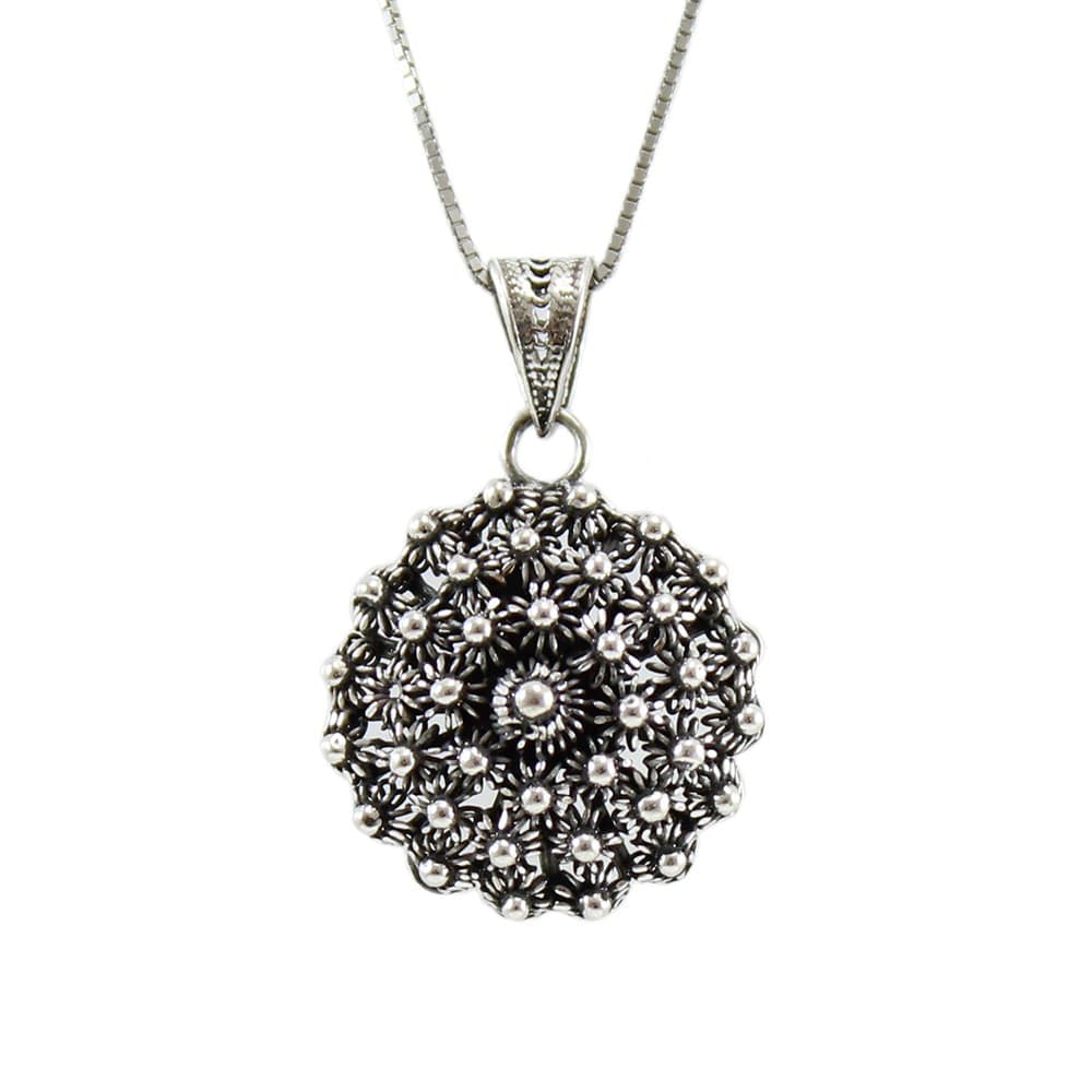Collana con ciondolo pendente filigrana sarda in argento brunito in Collane Gioielleria Saba - Dolianova, commercioVirtuoso.it