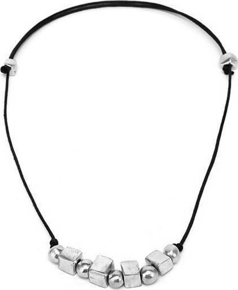 Collana Donna Con Tre Cubi In Alluminio 100% Riciclato in Collane CliV - Milazzo, commercioVirtuoso.it