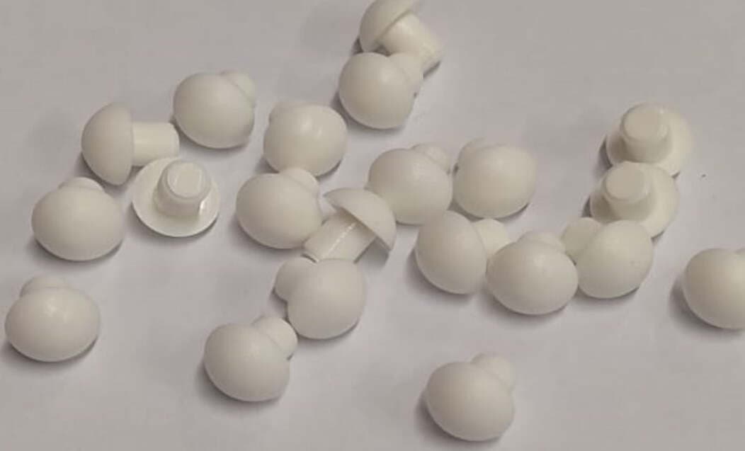 CONFEZIONE DA 40 PEZZI - PARACOLPI MORBIDI BOMBATI Ø5MM - IN PLASTICA COLORE BIANCO
