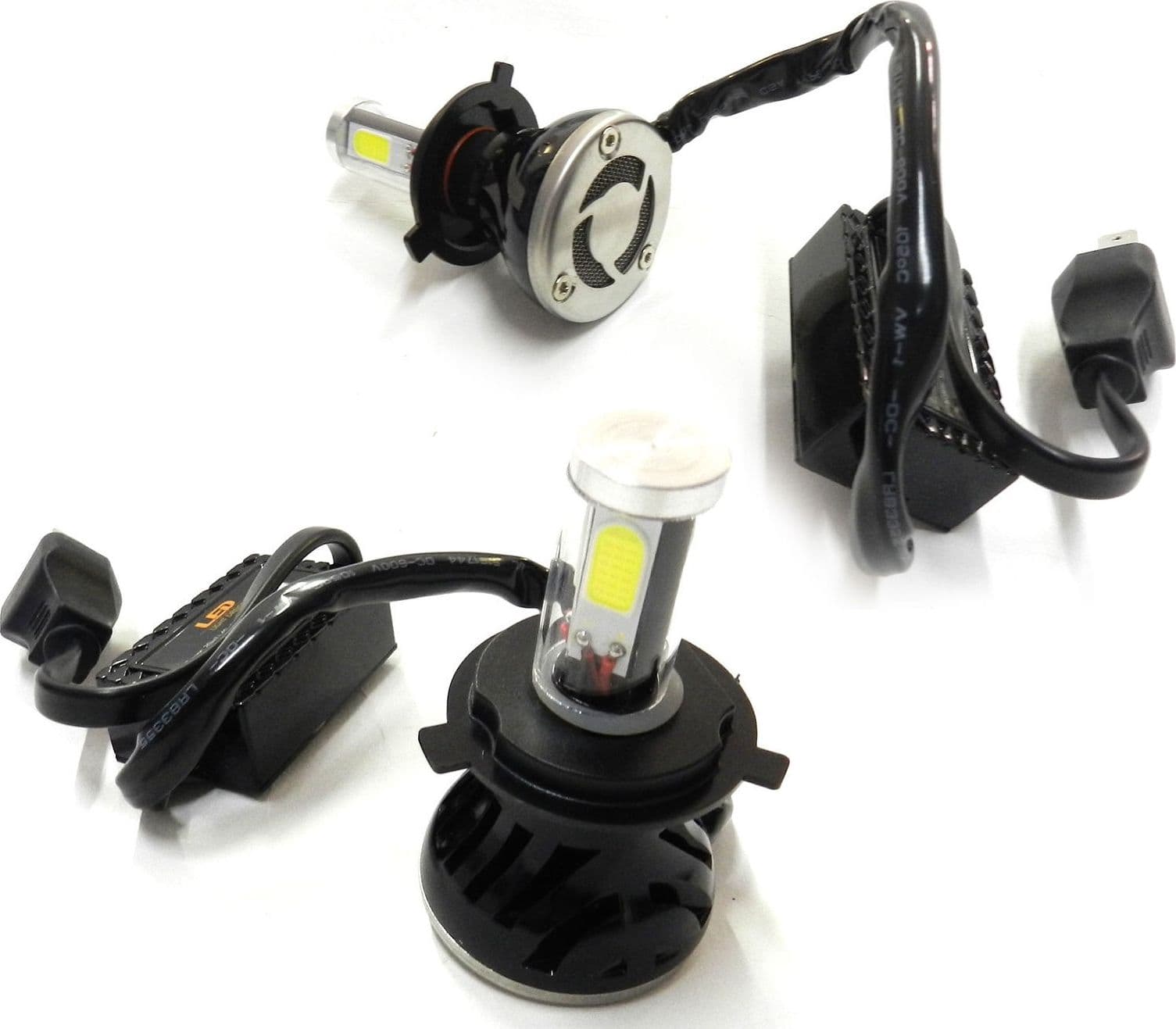 COPPIA LAMPADE FARI RICAMBIO PER AUTO 4 LED 8S H4 ALTA LUMINOSITA' BIANCO FREDDO Auto e Moto/Parti per auto/Luci lampadine e indicatori/Lampadine/Lampadine per esterno Trade Shop italia - Napoli, Commerciovirtuoso.it