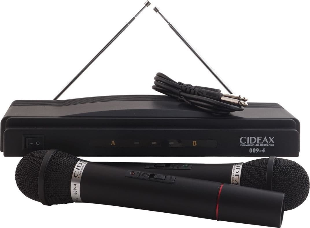 Coppia Microfoni Professionali Senza Fili Con Centralina Bicanale 009-4 Strumenti Musicali/Microfoni/Set di microfoni Trade Shop italia - Napoli, Commerciovirtuoso.it