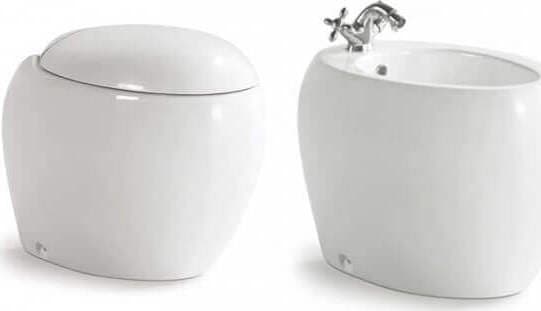 Coppia Sanitari Filo Muro Sospesi / A Terra Design Moderno Commercio Industria e Scienza/Forniture sanitarie e igieniche/Accessori e sanitari bagno/WC commerciali/Toilette a due pezzi Shopbagno.it - Roma, Commerciovirtuoso.it