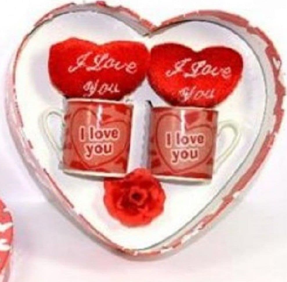 Coppia Tazzine Con Peluche Cuore I Love You Regalo San Valentino 4 Modelli Ass. Giochi e giocattoli/Peluche/Animali di peluche Trade Shop italia - Napoli, Commerciovirtuoso.it