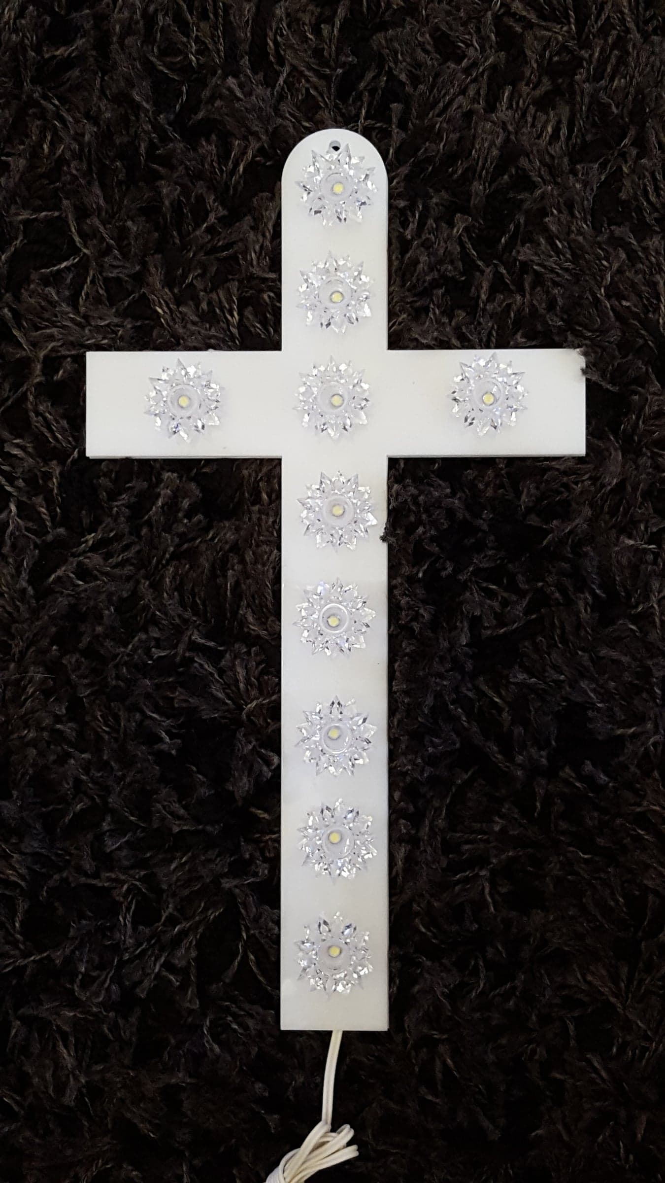 CROCE 10 LED / 12 LED IN PLEXI in Insegne luminose Fatma - Giugliano in Campania, commercioVirtuoso.it