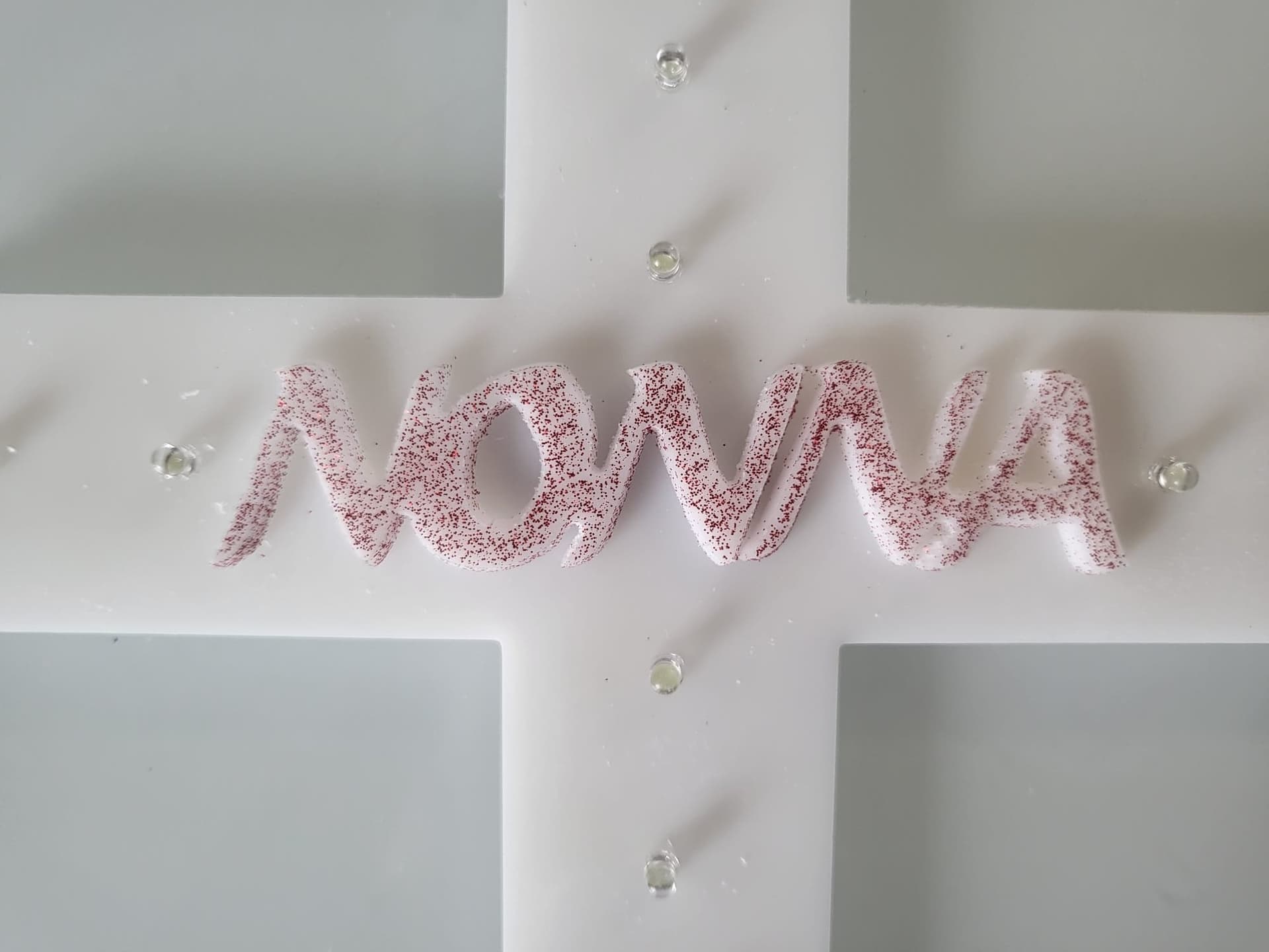 CROCE PLEXIGLASS PERSONALIZZATA 16 LED LUCE BIANCA CON BATTERIE in Luci notturne Fatma - Giugliano in Campania, commercioVirtuoso.it