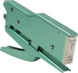Cucitrice a pinza 548-E antibacterial - verde - Zenith Cancelleria e prodotti per ufficio/Archivio ufficio e accessori per scrivania/Spillatrici e perforatrici/Spillatrici manuali Eurocartuccia - Pavullo, Commerciovirtuoso.it